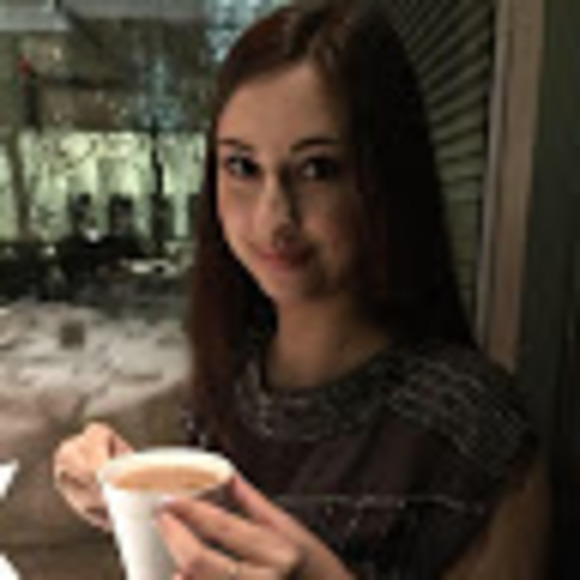 Meet your Posher, Robyn - Picture 1 of 1